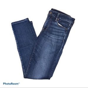 American Eagle Dark Wash Jeans Size 10 Long